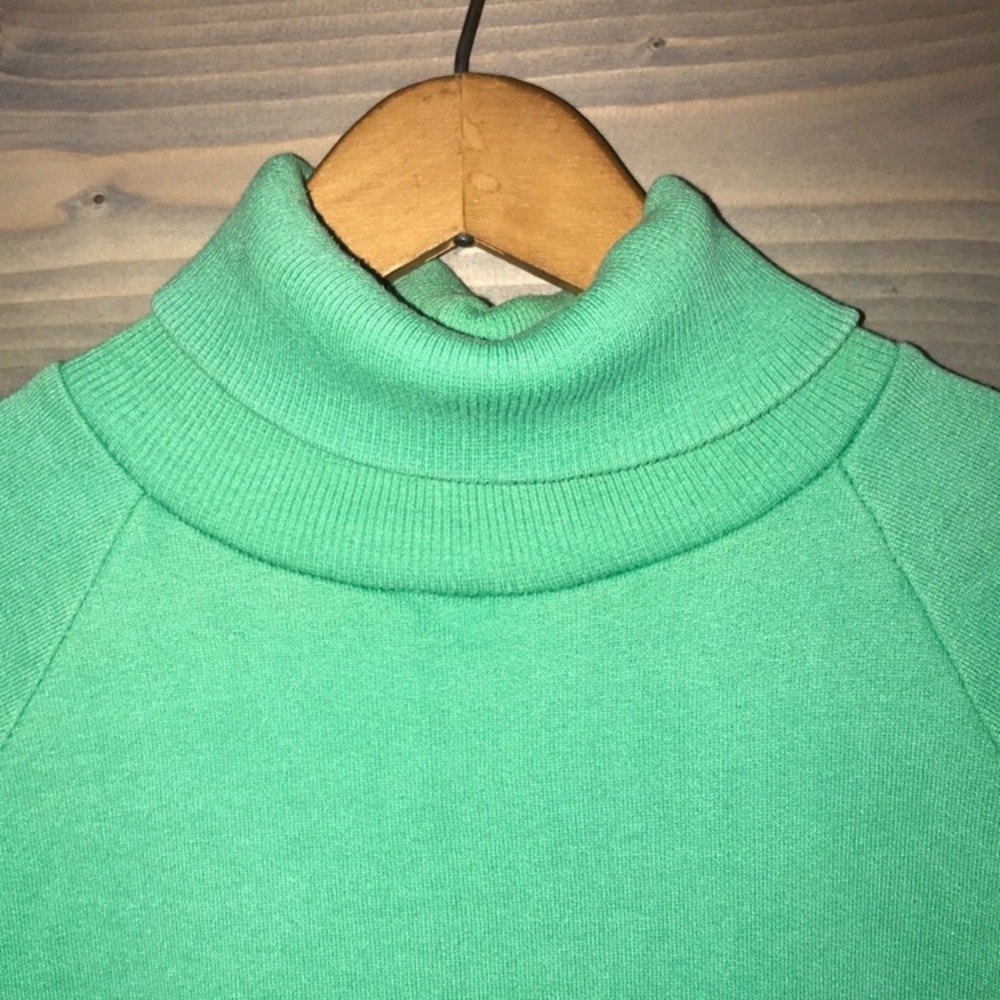 80's Izod Lacoste turtleneck - Picture 3 of 6